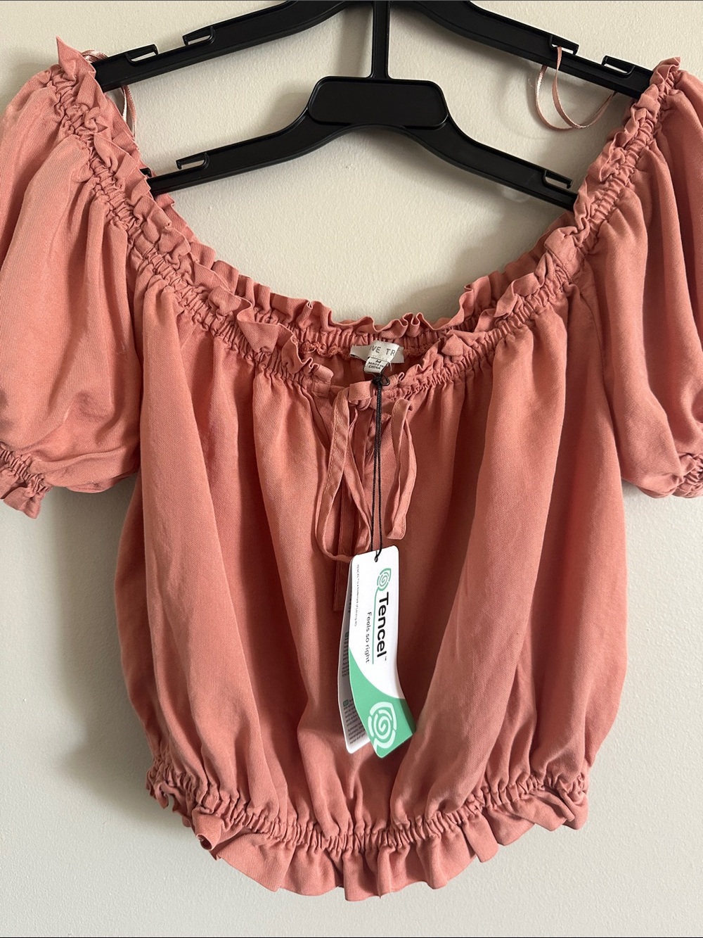 NWT Sustainable Fabric Short Puff Sleeve Top - Picture 9 of 10